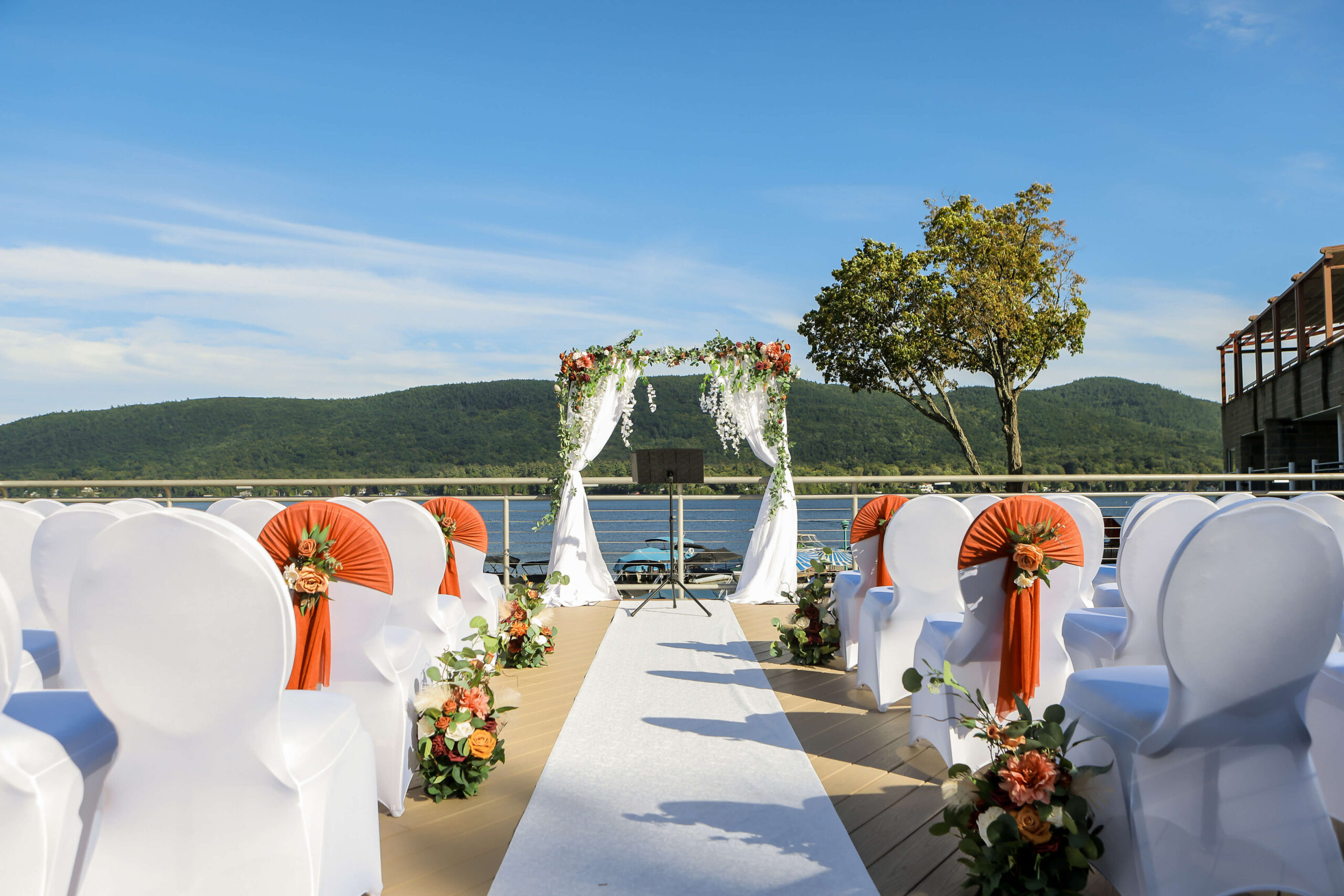 outdoor Lake George wedding venue at Surfside on the Lake